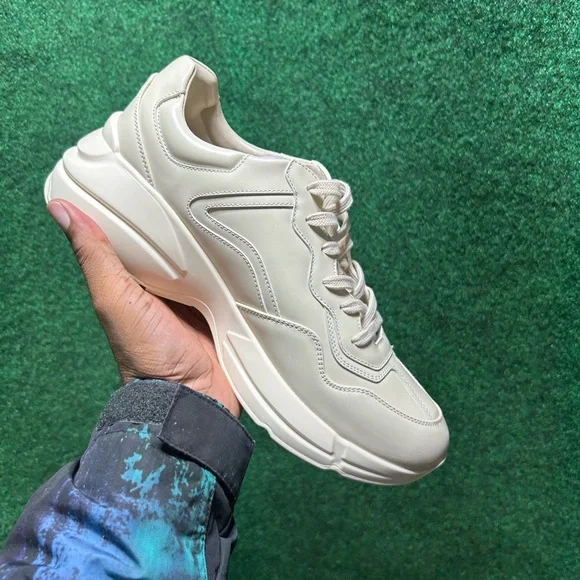 🖤NIB🖤 GUCCI Classic Logo Rython Leather Sneakers - Picture 4 of 9